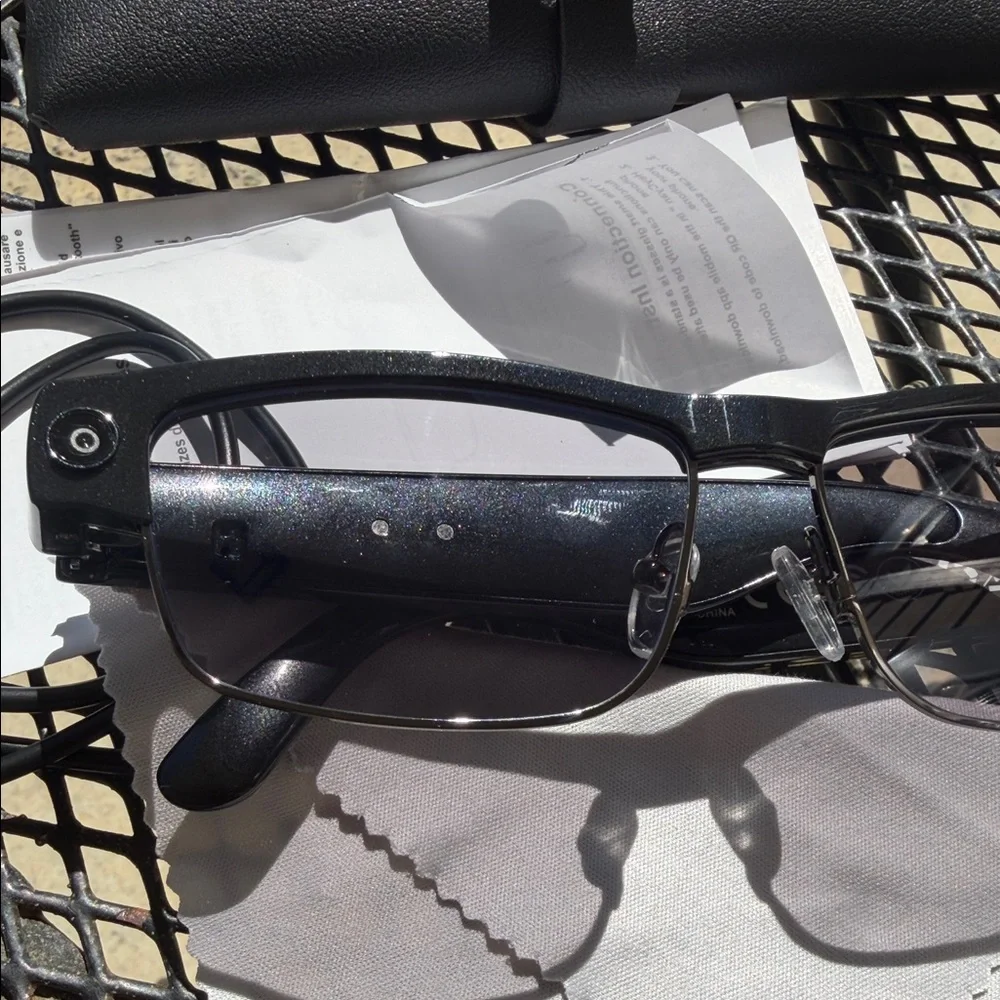 Smart Glasses Model L802 - Black